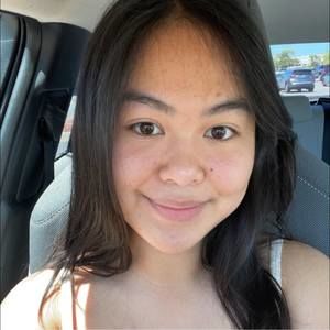 Meet your Posher, Kayla